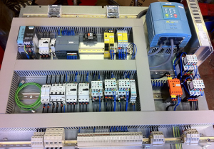 تابلو برق صنعتی svg+xml,%3Csvg%20xmlns%3D%27http%3A%2F%2Fwww.w3 - تابلو برق صنعتی